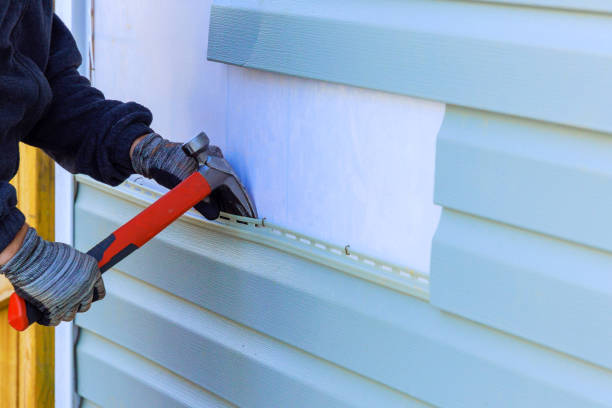 Reliable Emergency Siding Repair contractor in Summit, WA by Squared Siding